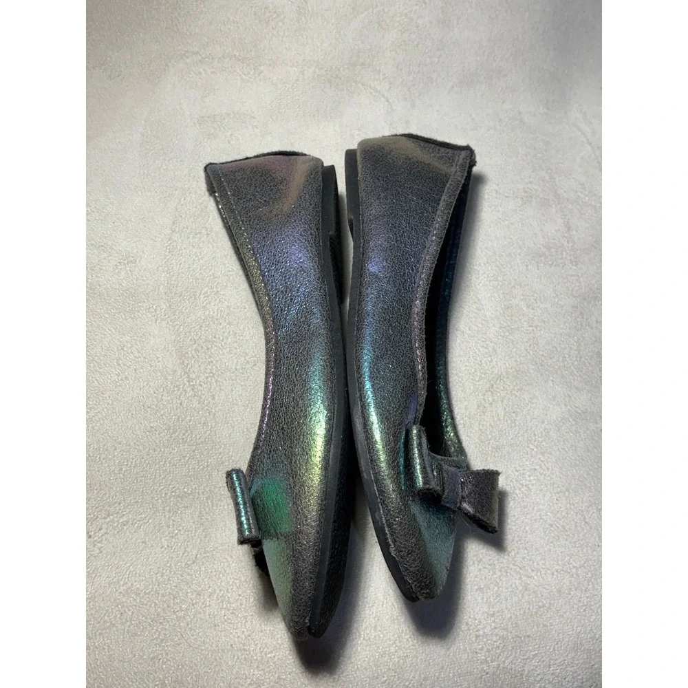H&G Girls Tiffany Iridescent Metallic Bow Ballet Flats Size 12M Oil Slick Multi